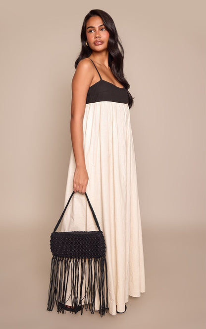 https://mediahub.prettylittlething.com/cnp3395_black_xl_2