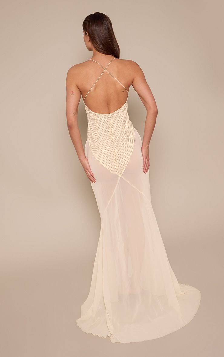 https://mediahub.prettylittlething.com/cnp3427_champagne_xl_1