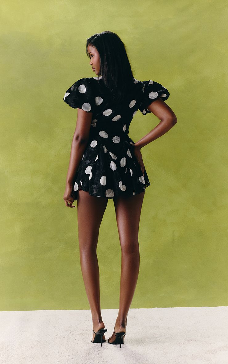 https://mediahub.prettylittlething.com/cnp3446_black_xl_1