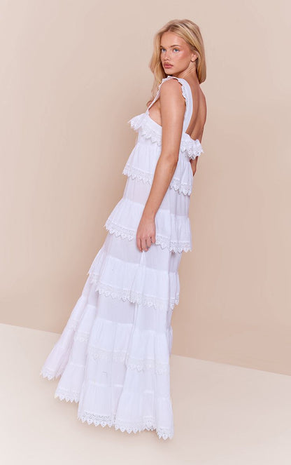 https://mediahub.prettylittlething.com/cnp3478_white_xl_1