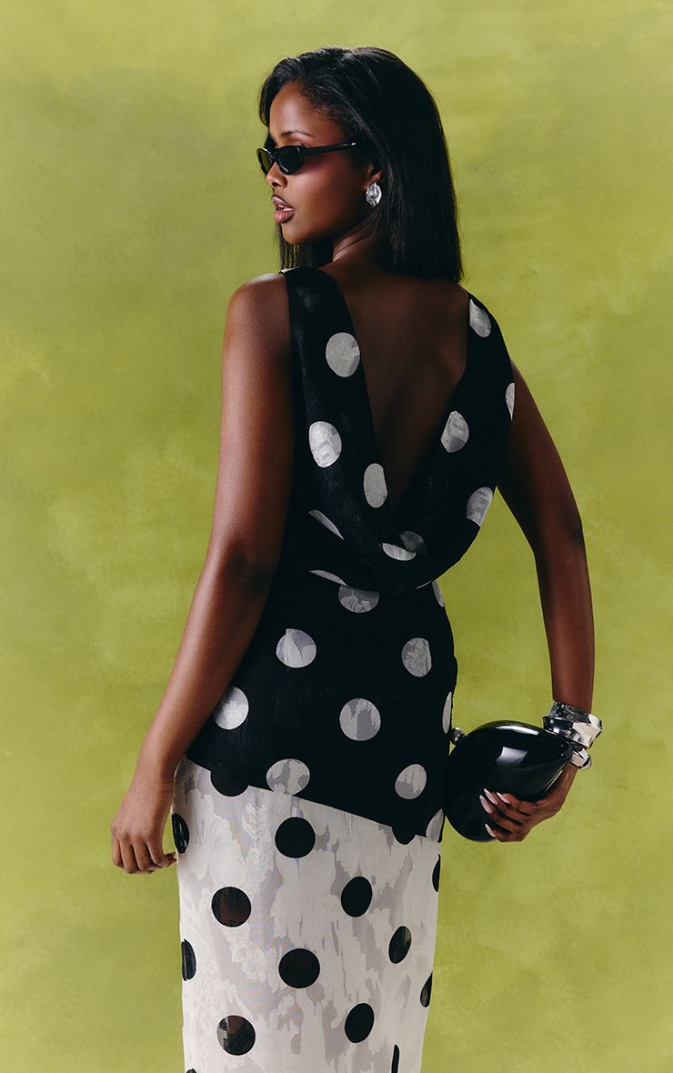 https://mediahub.prettylittlething.com/cnp3531_monochrome_xl_1