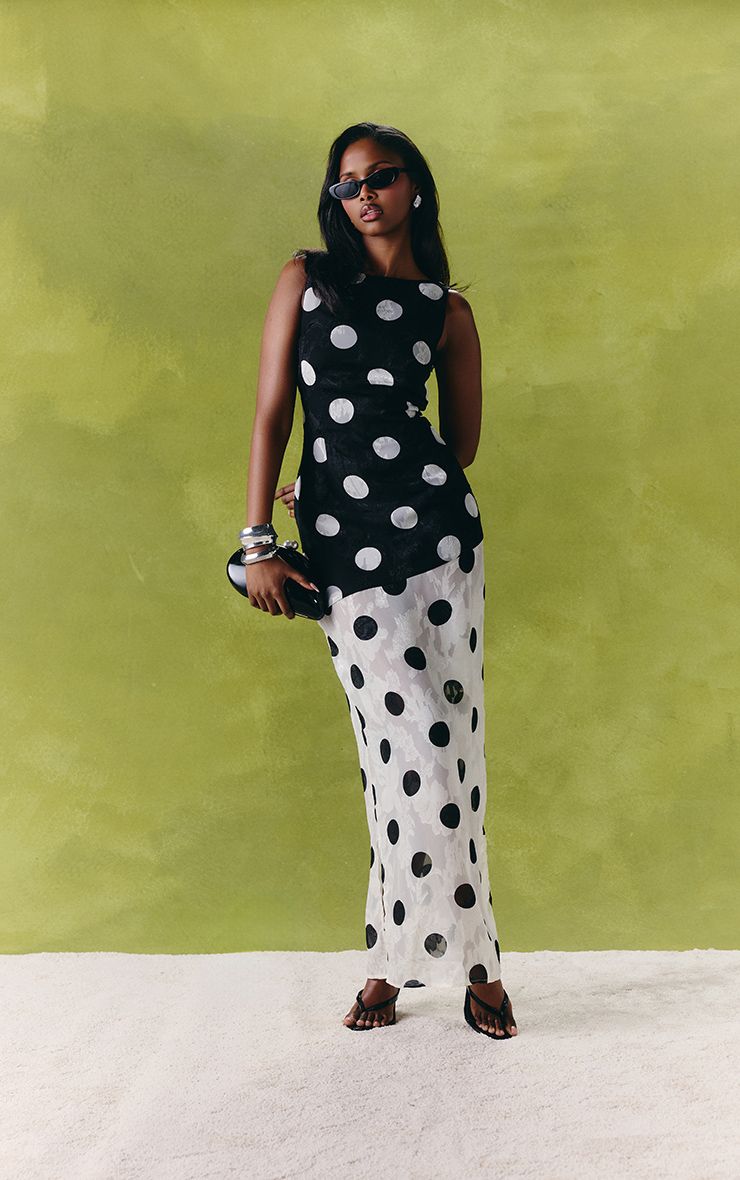 https://mediahub.prettylittlething.com/cnp3531_monochrome_xl_4
