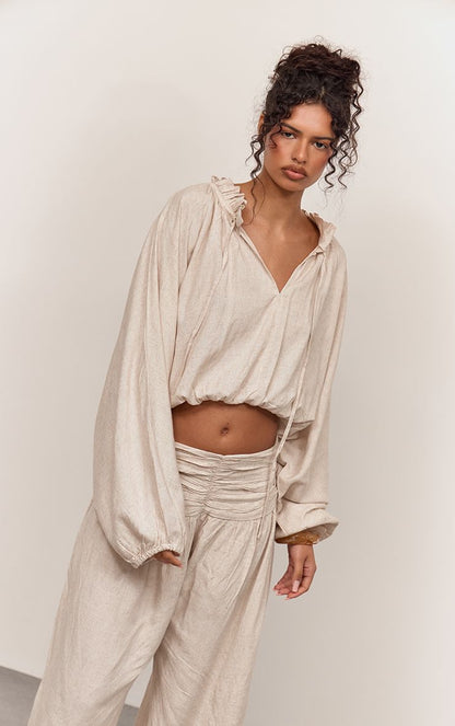 https://mediahub.prettylittlething.com/cnp3554_beige_xl_2