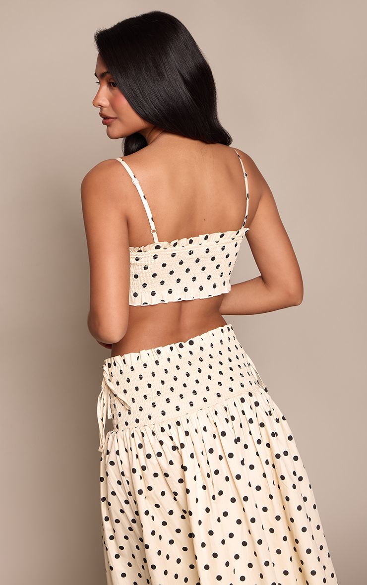 https://mediahub.prettylittlething.com/cnp3570_butter%20cream_xl_1
