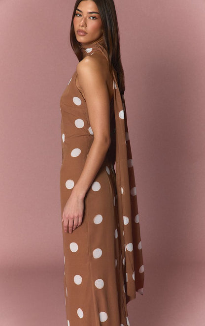 https://mediahub.prettylittlething.com/cnp3609_ochre_xl_2