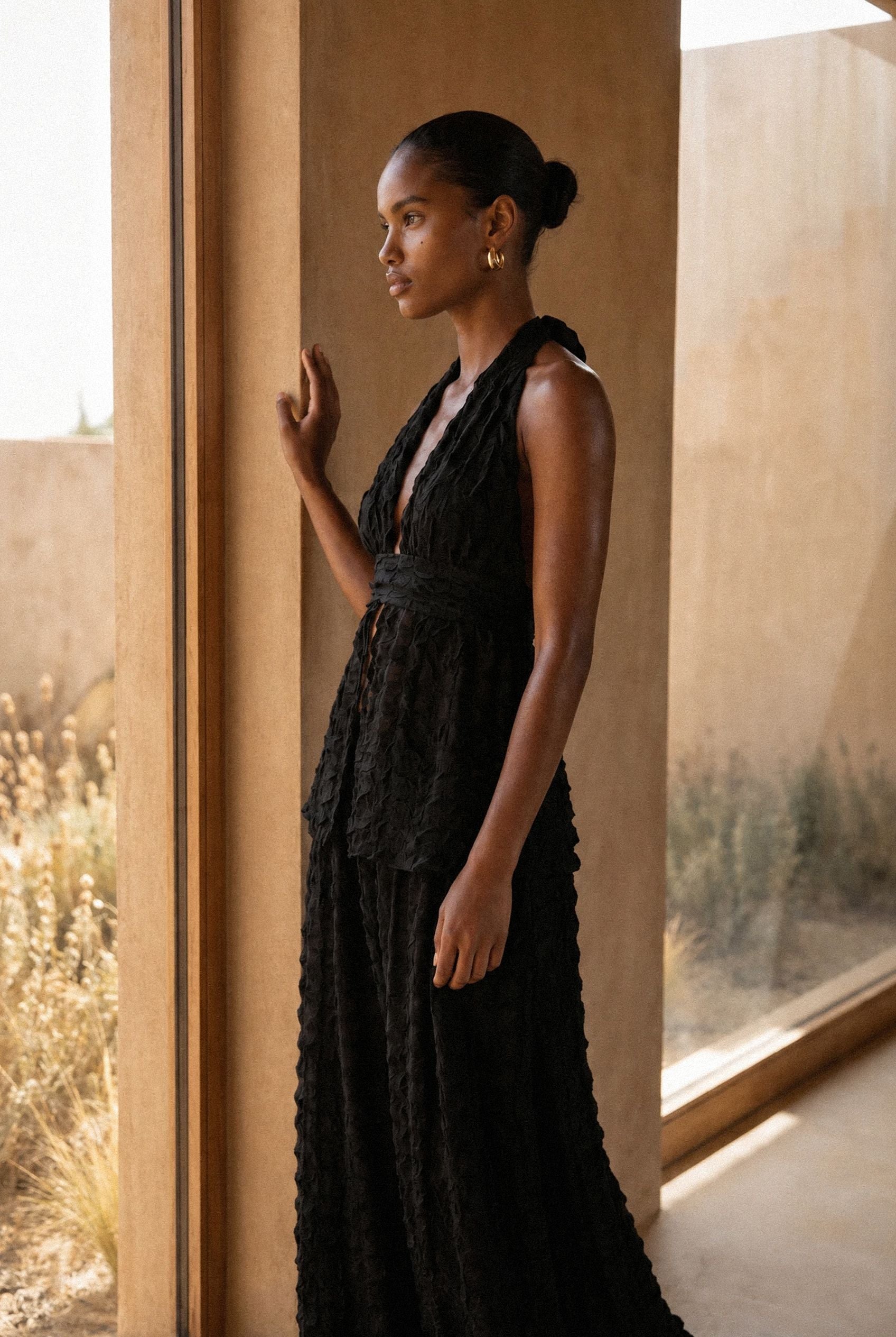 https://mediahub.prettylittlething.com/cnp3635_black_xl_3