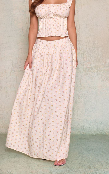 https://mediahub.prettylittlething.com/cnp3659_cream_xl_1