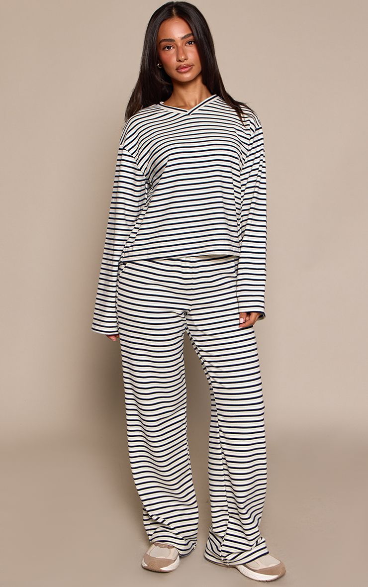 https://mediahub.prettylittlething.com/cnp3753_cream_xl