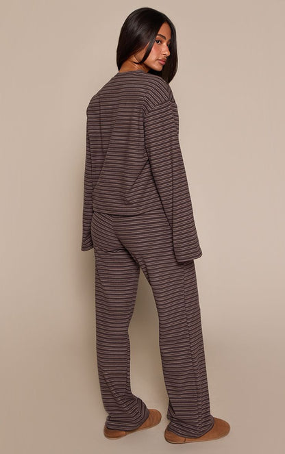 https://mediahub.prettylittlething.com/cnp3769_charcoal_xl_2