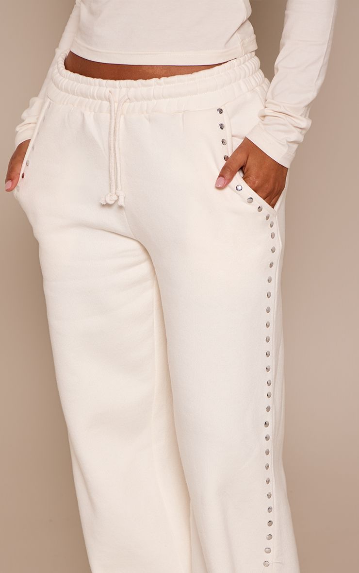 https://mediahub.prettylittlething.com/cnp3853_ecru_xl_3