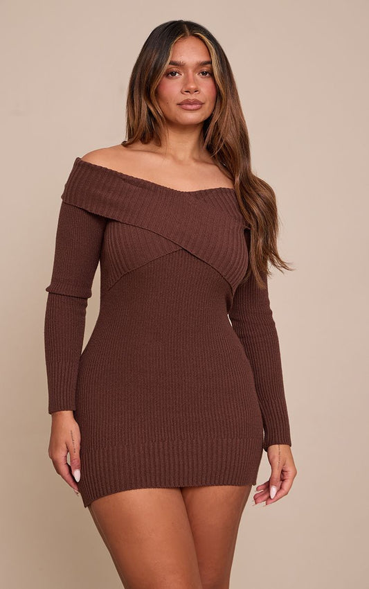 https://mediahub.prettylittlething.com/cnp3904_chocolate_xl