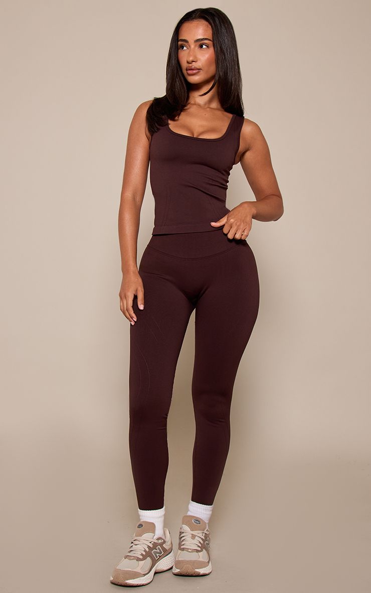 https://mediahub.prettylittlething.com/cnp3979_chocolate_xl
