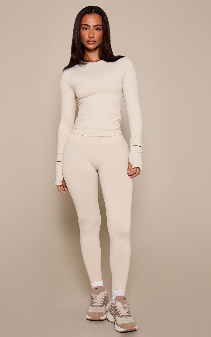 https://mediahub.prettylittlething.com/cnp3983_oatmeal_xl