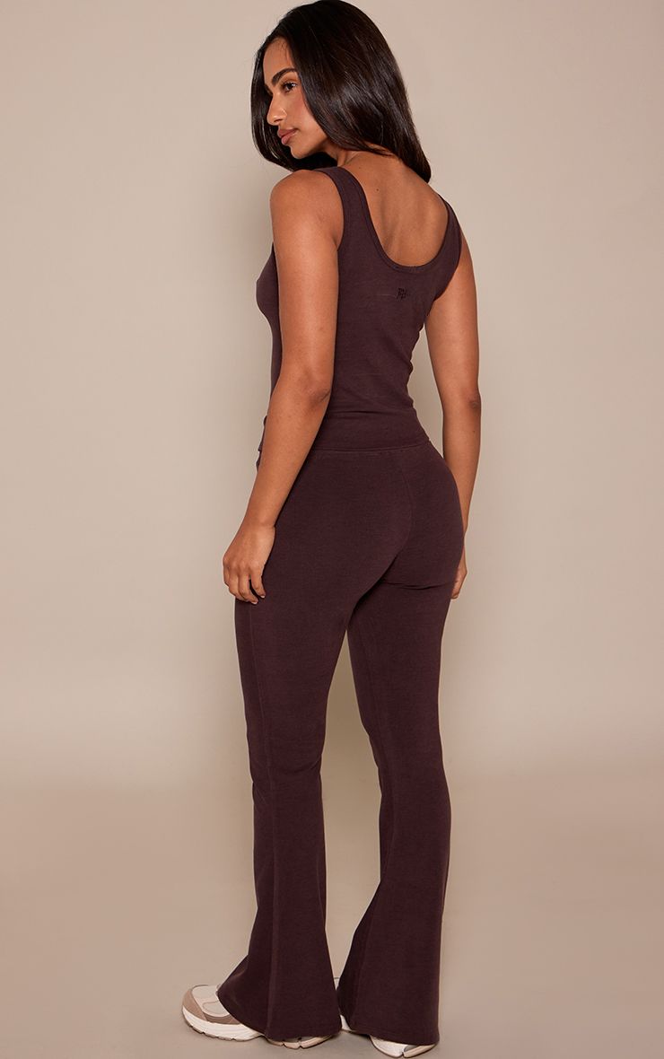 https://mediahub.prettylittlething.com/cnp3984_chocolate_xl_2