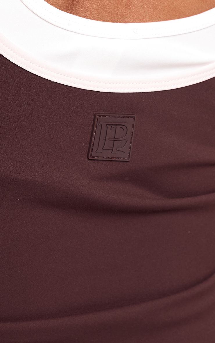 https://mediahub.prettylittlething.com/cnp3995_chocolate_xl_3