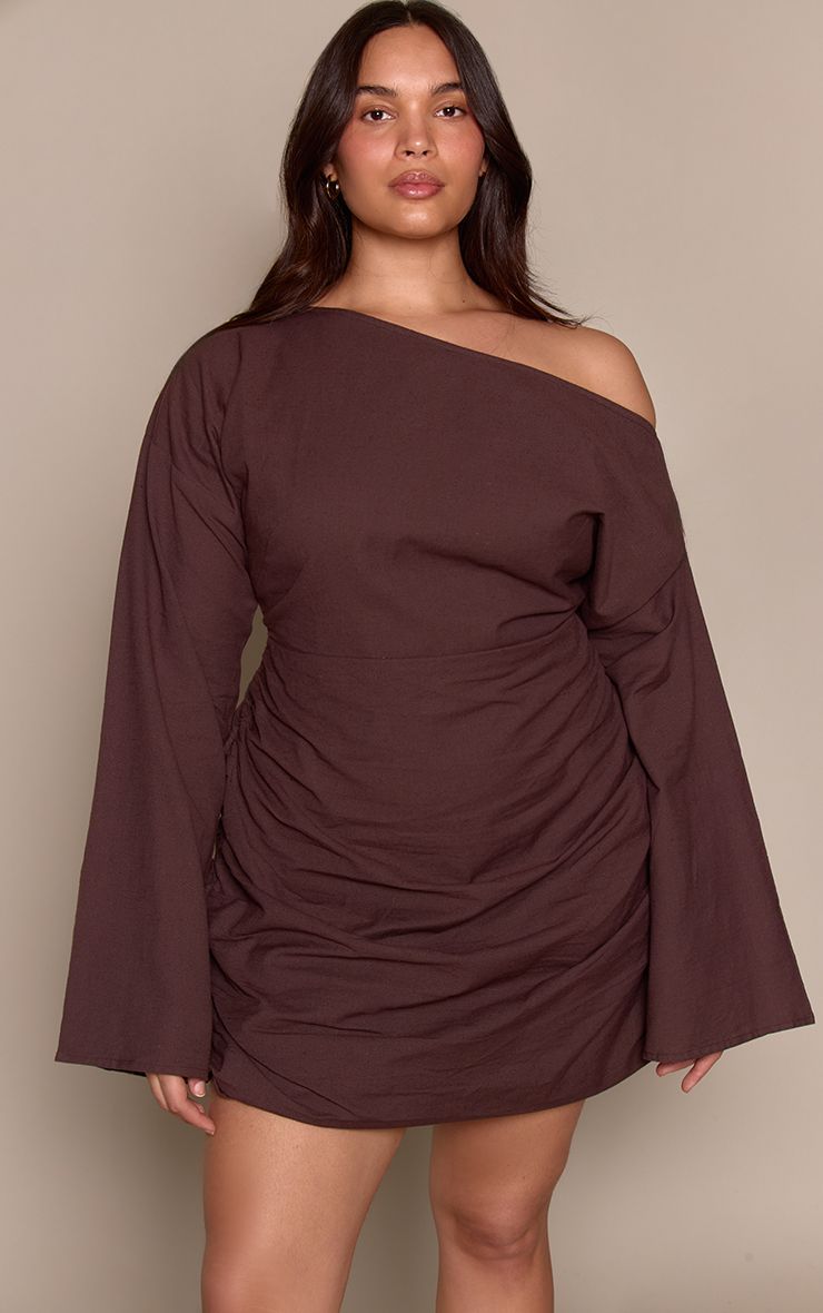 https://mediahub.prettylittlething.com/cnp4001_chocolate_xl