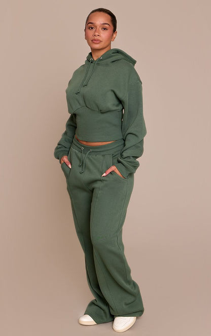 https://mediahub.prettylittlething.com/cnp4014_green_xl_1