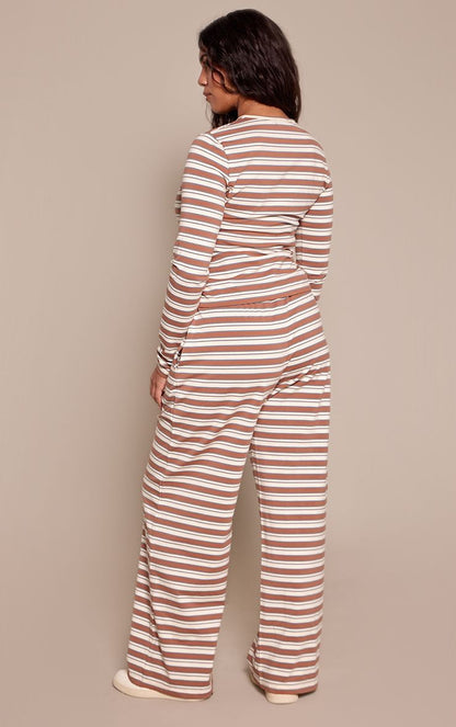 https://mediahub.prettylittlething.com/cnp4157_chocolate_xl_2