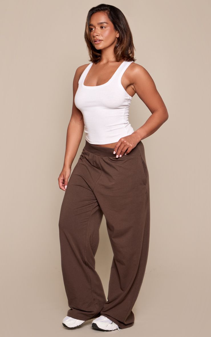 https://mediahub.prettylittlething.com/cnp4249_chocolate_xl_2