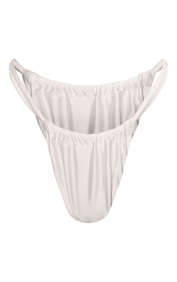 https://mediahub.prettylittlething.com/cnp4290_white_xl_4