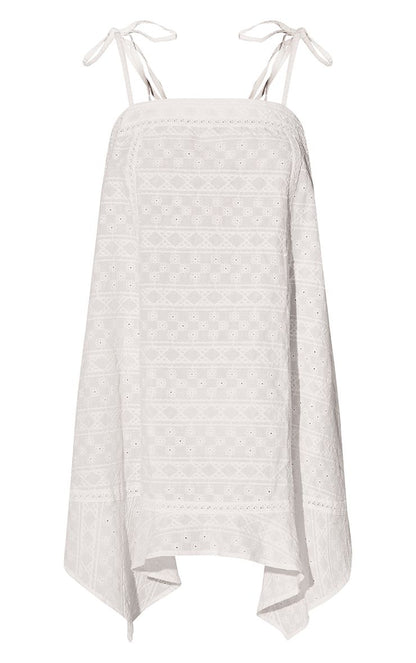 https://mediahub.prettylittlething.com/cnp4373_white_xl_4