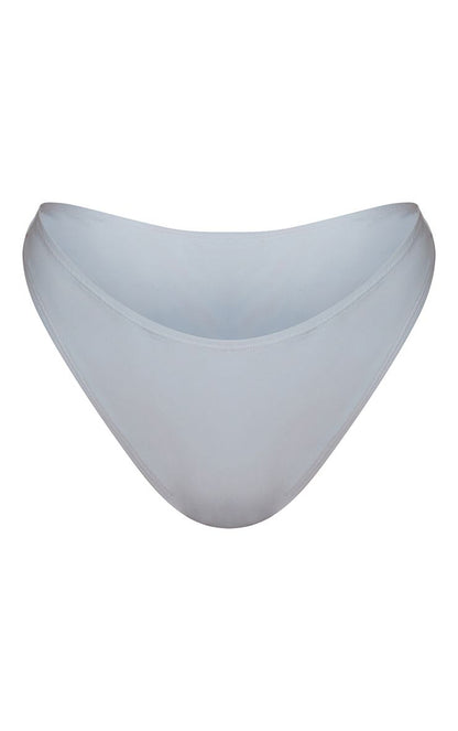 https://mediahub.prettylittlething.com/cnp4381_baby%20blue_xl_4