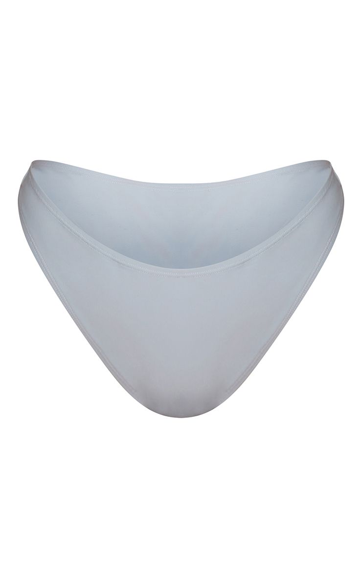 https://mediahub.prettylittlething.com/cnp4381_baby%20blue_xl_4