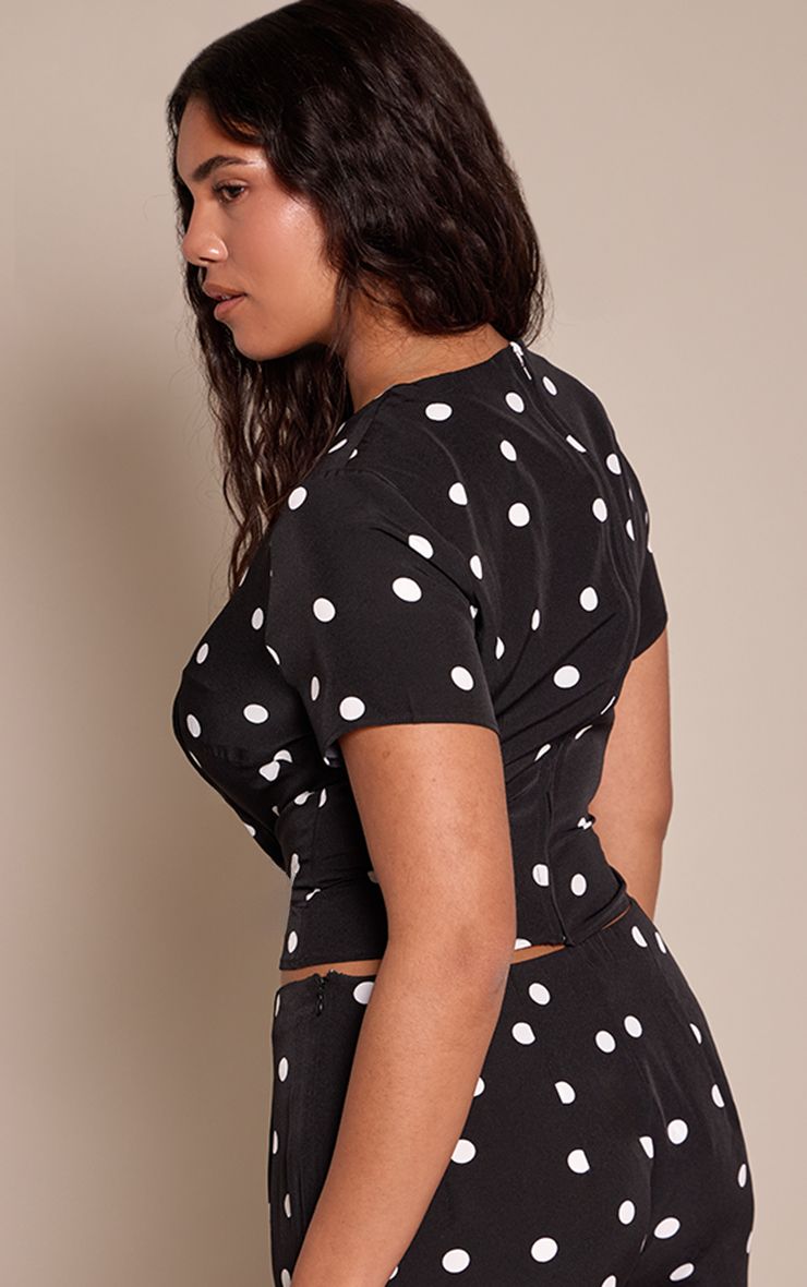 https://mediahub.prettylittlething.com/cnp4438_white%20polkadot_xl_1