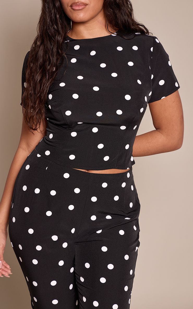 https://mediahub.prettylittlething.com/cnp4438_white%20polkadot_xl_3