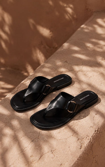 https://mediahub.prettylittlething.com/cnp4531_black_xl