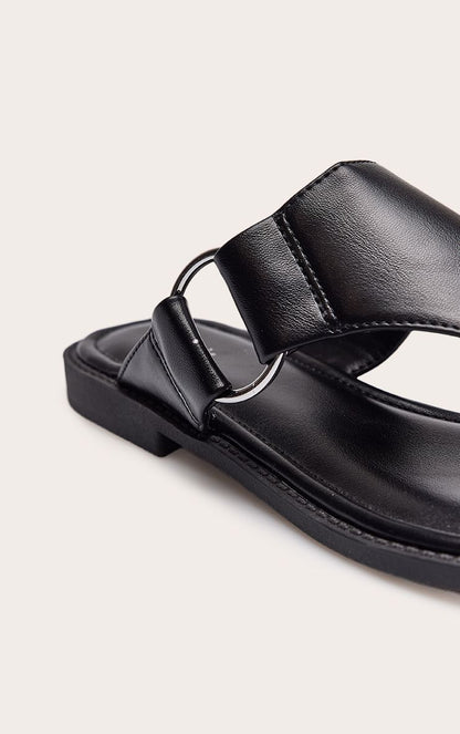 https://mediahub.prettylittlething.com/cnp4531_black_xl_4