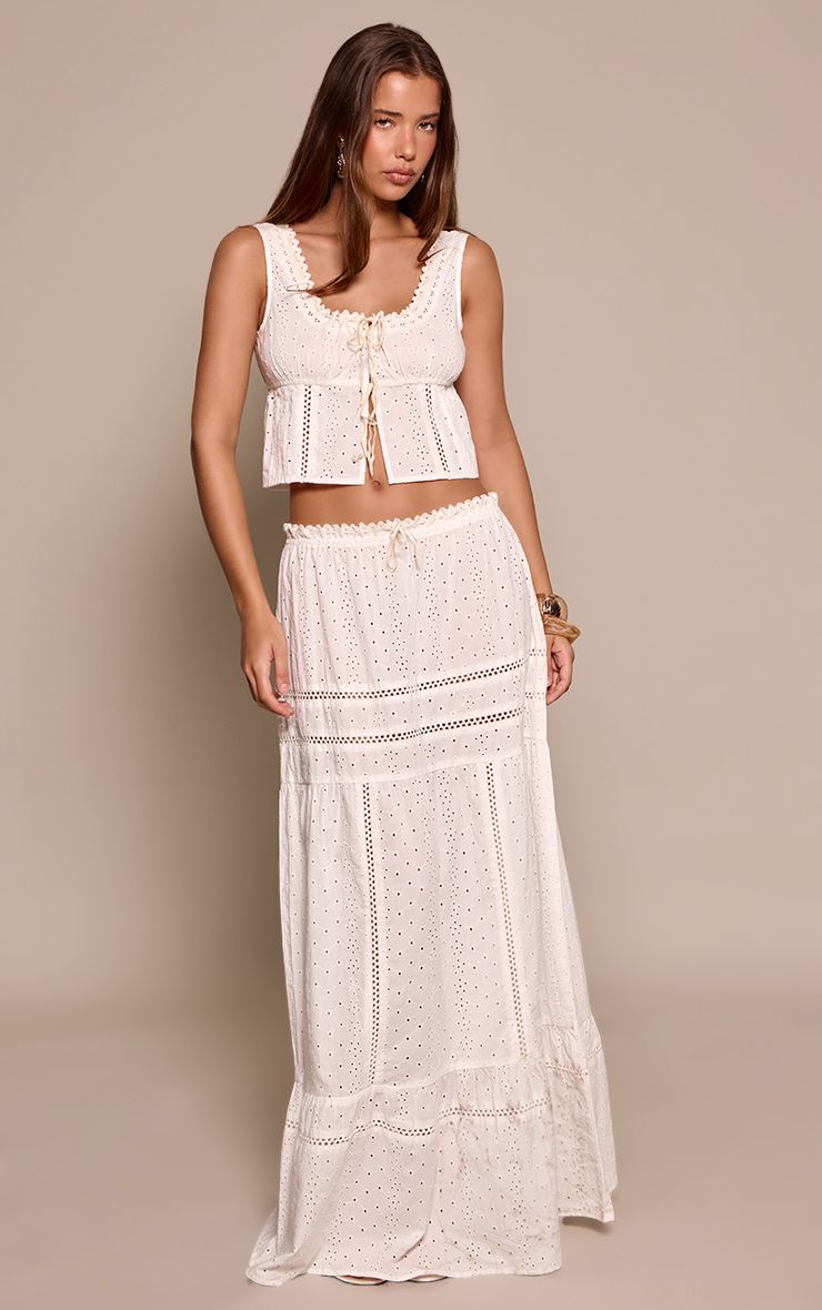 https://mediahub.prettylittlething.com/cnp4533_white_xl_2