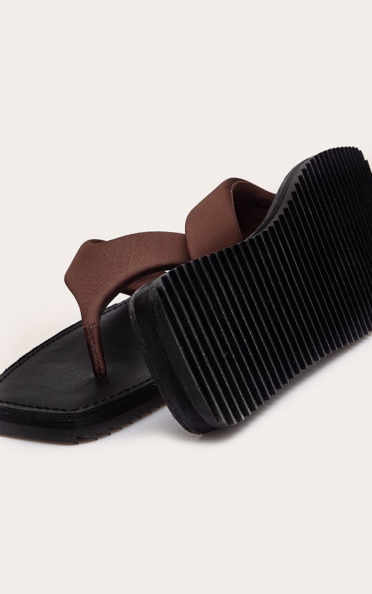 https://mediahub.prettylittlething.com/cnp4552_chocolate_xl_4