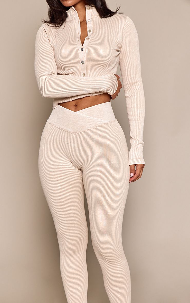 https://mediahub.prettylittlething.com/cnp4593_cream_xl_3