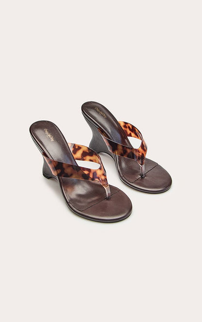 https://mediahub.prettylittlething.com/cnp4605_leopard_xl_2