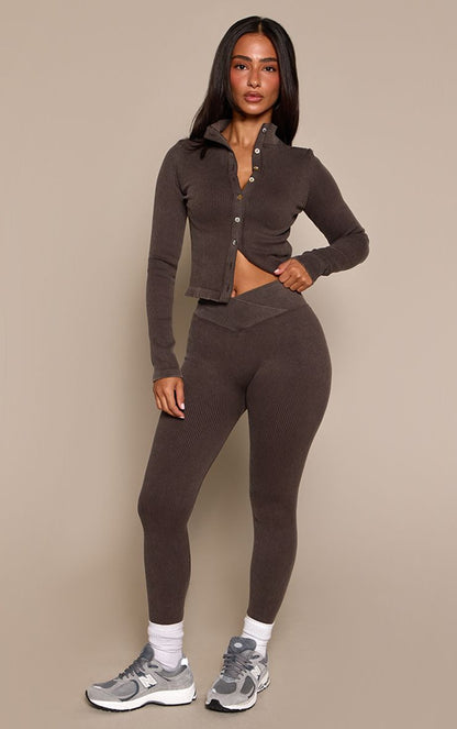 https://mediahub.prettylittlething.com/cnp4630_chocolate_xl