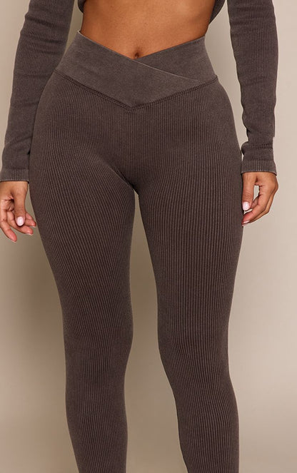 https://mediahub.prettylittlething.com/cnp4630_chocolate_xl_3