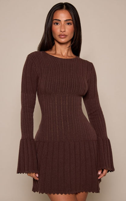 https://mediahub.prettylittlething.com/cnp4682_chocolate_xl