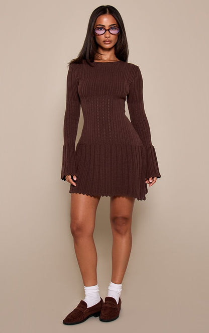 https://mediahub.prettylittlething.com/cnp4682_chocolate_xl_2