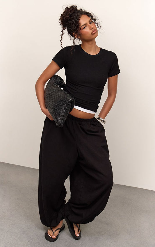https://mediahub.prettylittlething.com/cnp4688_black_xl