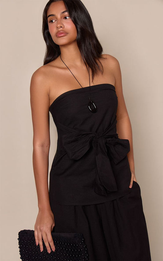 https://mediahub.prettylittlething.com/cnp4693_black_xl