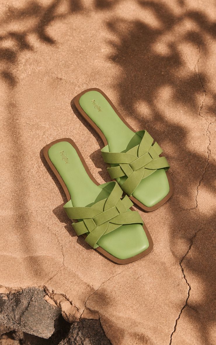 https://mediahub.prettylittlething.com/cnp4712_green_xl