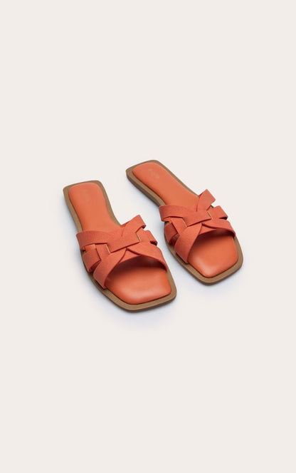 https://mediahub.prettylittlething.com/cnp4714_orange_xl_2