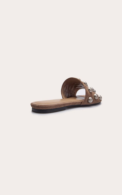 https://mediahub.prettylittlething.com/cnp4722_taupe_xl_3