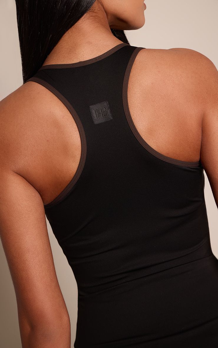 https://mediahub.prettylittlething.com/cnp4741_black_xl_3