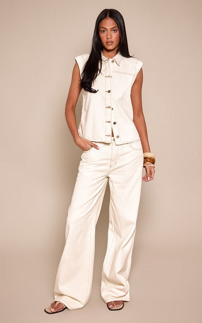 https://mediahub.prettylittlething.com/cnp4743_ecru_xl_2