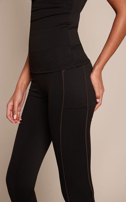 https://mediahub.prettylittlething.com/cnp4744_black_xl_3