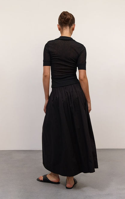 https://mediahub.prettylittlething.com/cnp4775_Black_xl_2