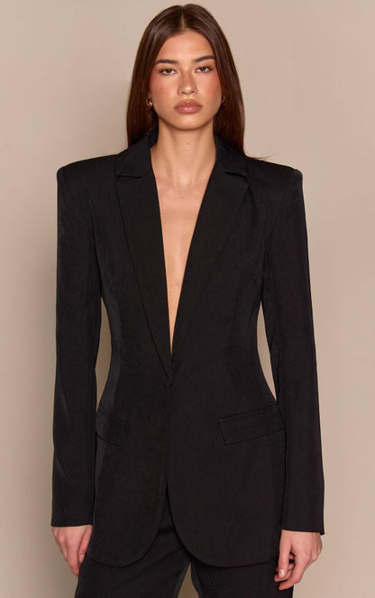 https://mediahub.prettylittlething.com/cnp4840_black_xl