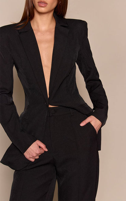 https://mediahub.prettylittlething.com/cnp4841_black_xl_3